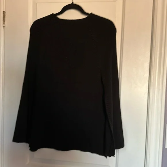 Freya Ribbed Poncho - Picture 2 of 4